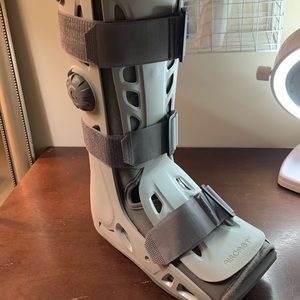 Aircast AirSelect Walker Brace/Walking Boot